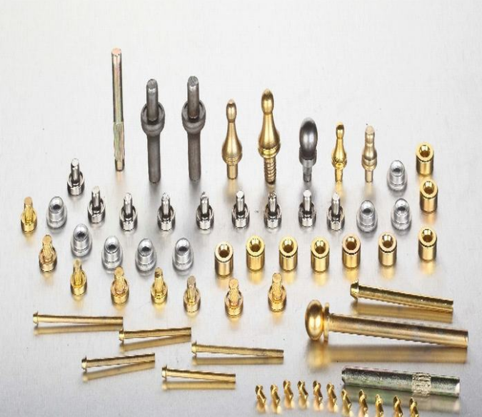 鉚接機(jī)非標(biāo)自動(dòng)化設(shè)備的結(jié)構(gòu)、工作原理及用途